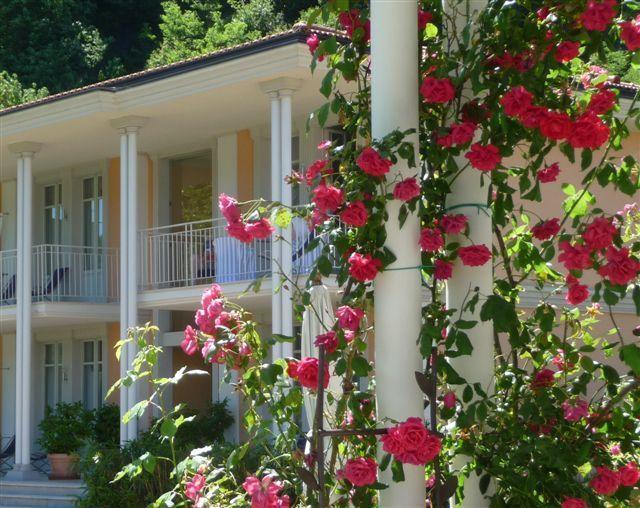 Residence Ville Lago Lugano Porto Ceresio Εξωτερικό φωτογραφία